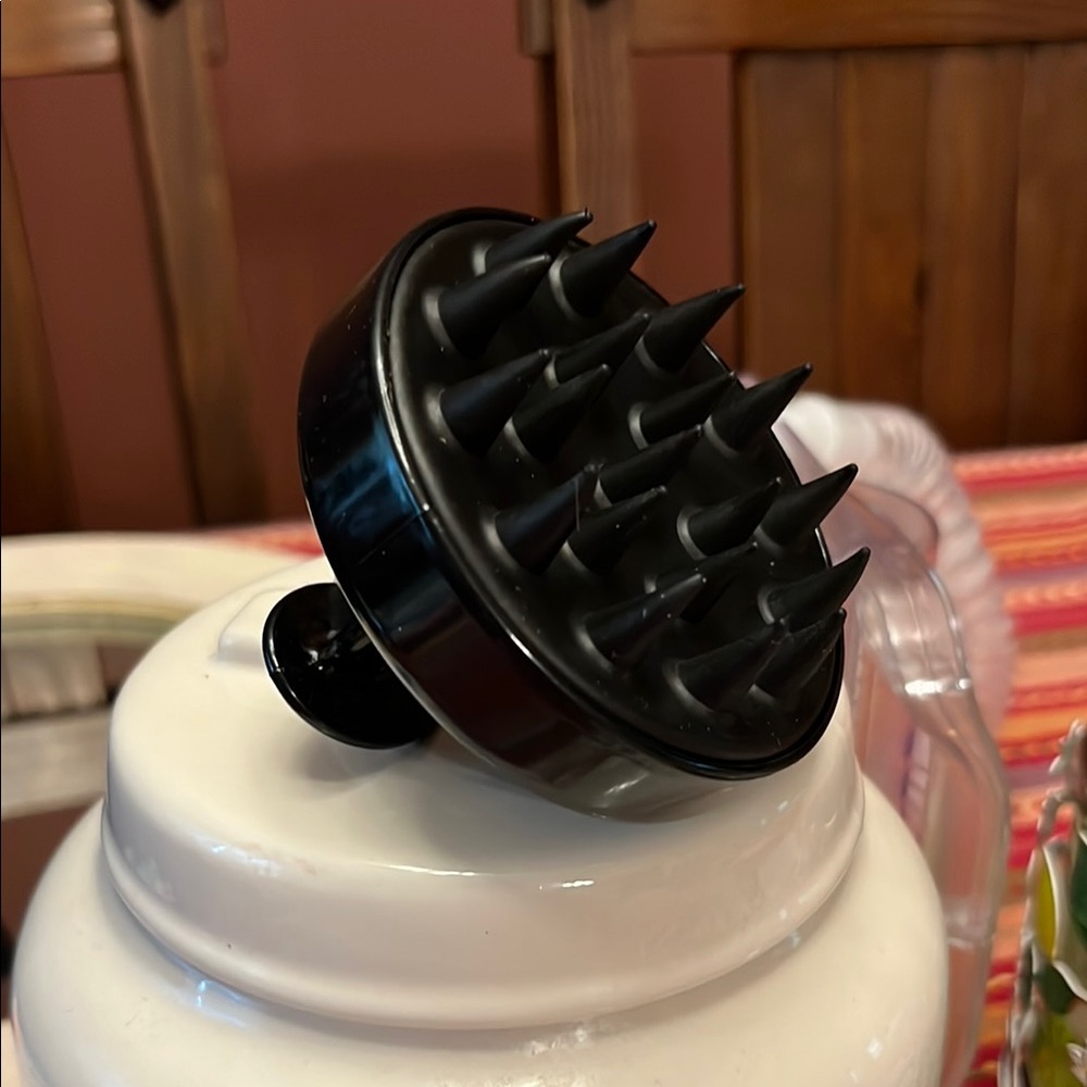 Black Scalp Massager Brush